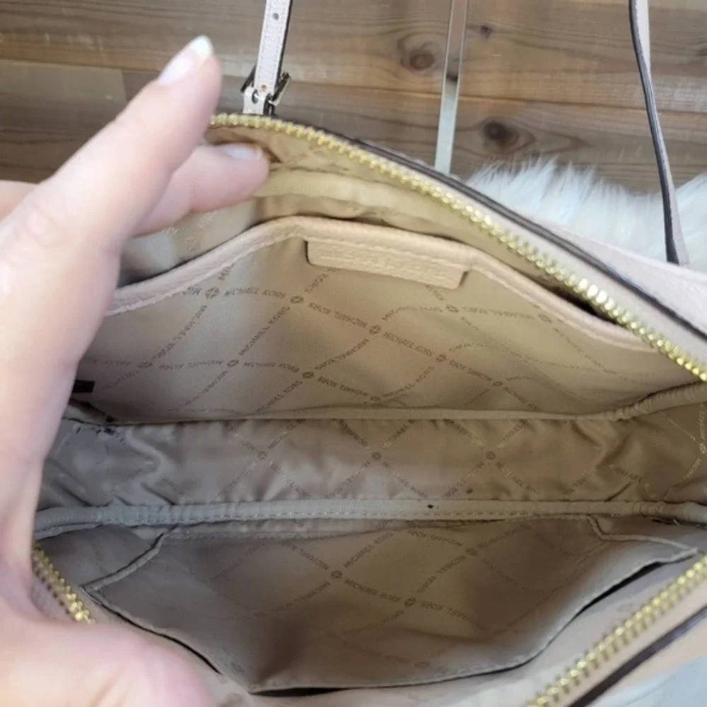 Michael Kors Ballet Fulton Large East West Crossbody